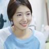 英女子与双胞胎有染难辨女儿生父